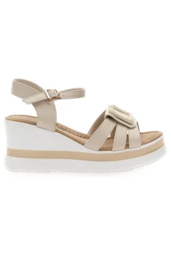 Beige Keilsandalen mit Riemen und glänzenden Details E483-ENERGY