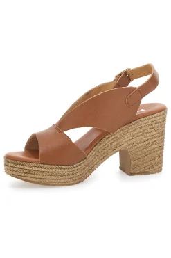 Braune sandalen mit Absatz in Bastoptik, hergestellt in Italien, 6714313-PITTARELLO Clearance