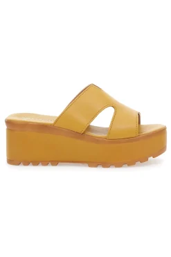 Ciabatte in vera pelle gialle 3403101-PITTARELLO LOVE Best