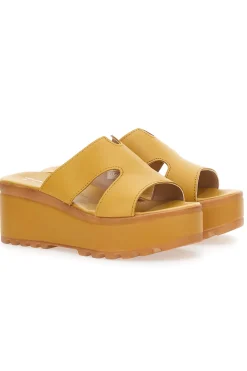 Ciabatte in vera pelle gialle 3403101-PITTARELLO LOVE Best