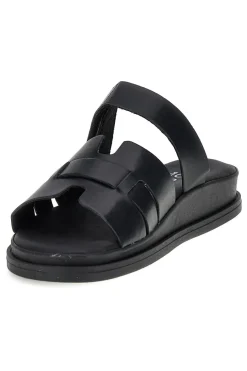 Ciabatte nere in vera pelle con strappo in velcro 1456531-PITTARELLO FOCUS Hot