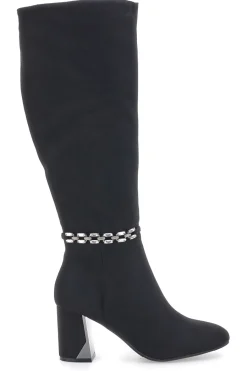 Die ersten 392-Stiefeletten mit Absatz-THE FIRST New