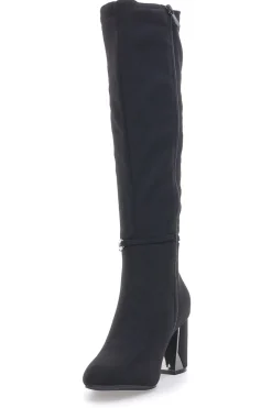 Die ersten 392-Stiefeletten mit Absatz-THE FIRST New