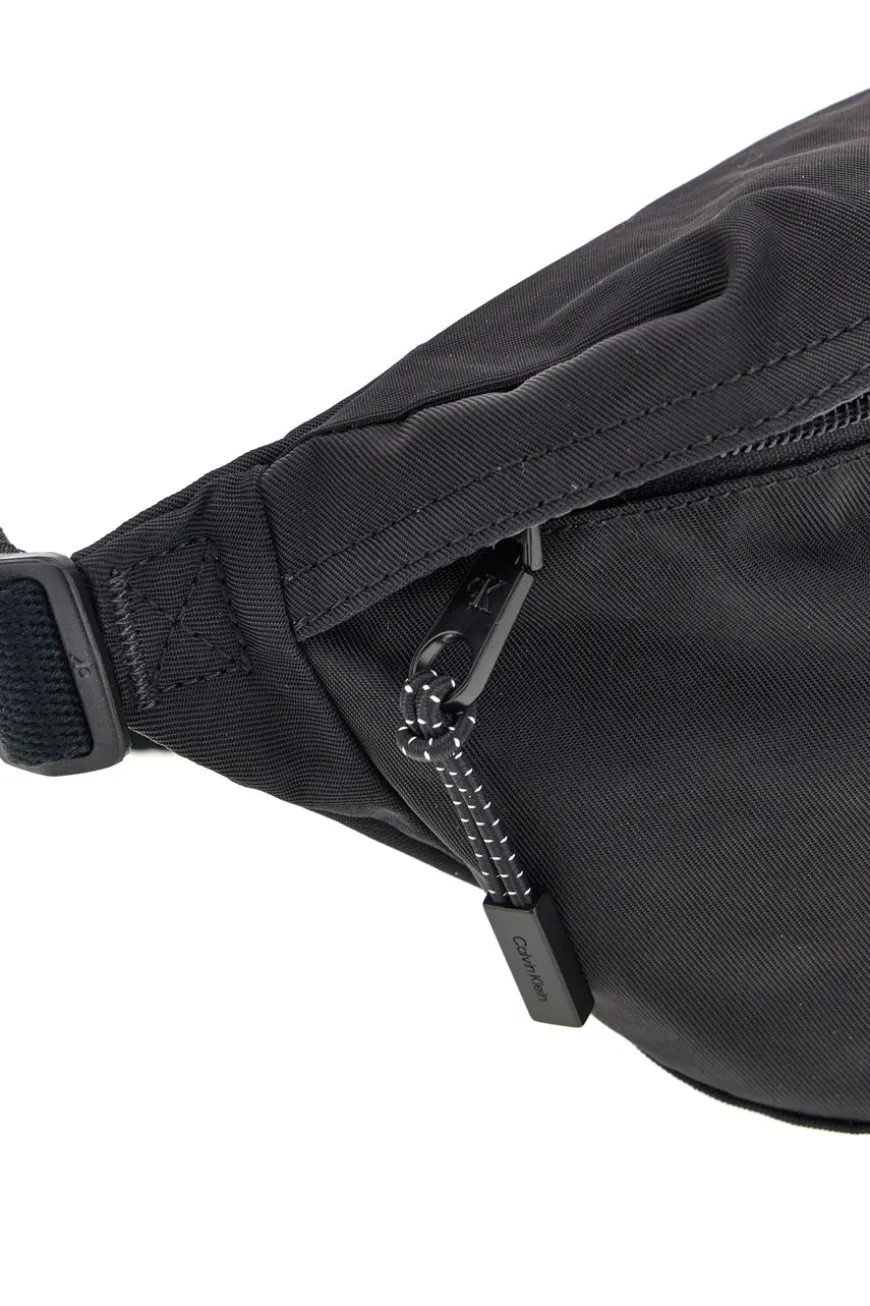 Marsupio Nero in Tessuto con Logo Calvin Klein CK3116