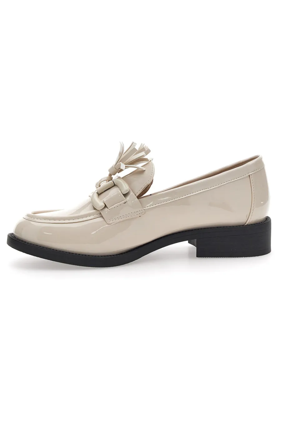 Mocassini beige effetto lucido con nappine 50884681-MARIELLA BURANI New