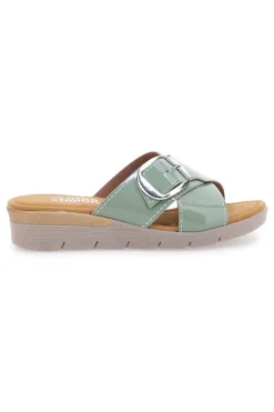 Salbeigrüne Slipper mit Schnalle und Komfortsohle COMFORTABLE LINE 8018-LINEA COMODA