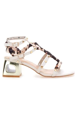 Sandali beige con borchie, lacci animalier e tacco geometrico 1652-MON DIEU New