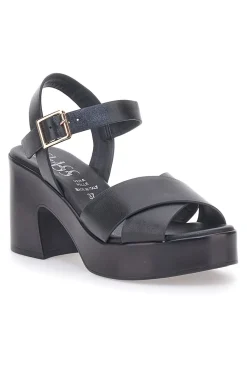 Sandali neri con plateau e cinturino Made in Italy 57246-PITTARELLO CLASS Hot