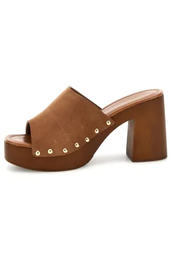 Sandalo marrone in pelle con tacco e borchie Must Have 11933-PITTARELLO Discount