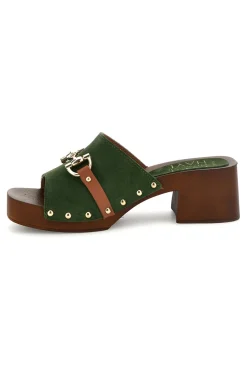 Sandalo in pelle con tacco e borchie Must Have 11938-PITTARELLO New