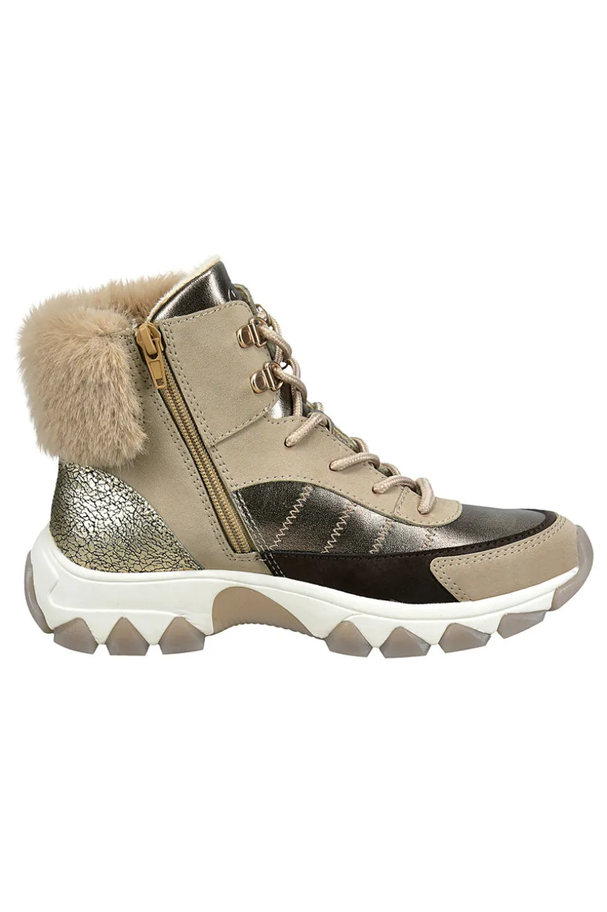 Scarponcini beige con dettagli metallici e pelliccia Bagatt D31952365555