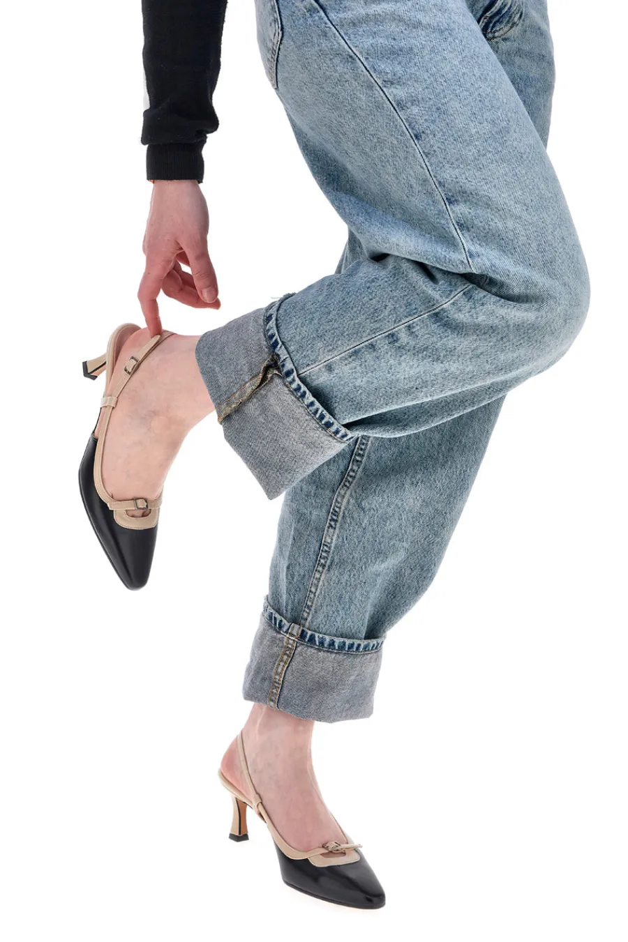 Schwarze und beige Pumps mit Slingback-Riemen 2246-PITTARELLO GLAM Outlet