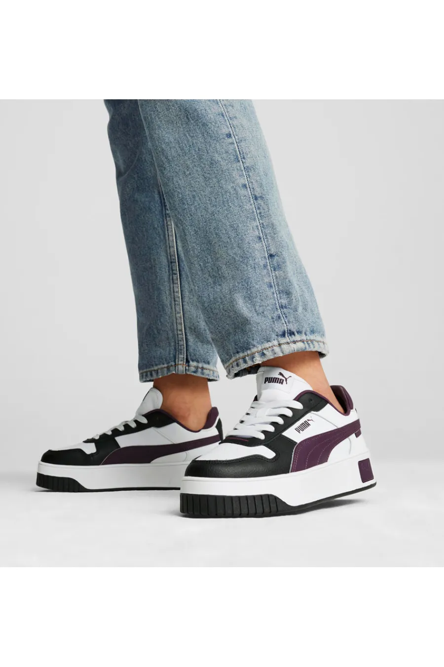 Sneakers Bianche e Nere Carina Street-PUMA New