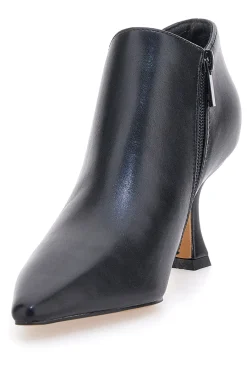 Stivaletto nero a punta con tacco a rocchetto B8830Q8820Q11-MON DIEU Outlet