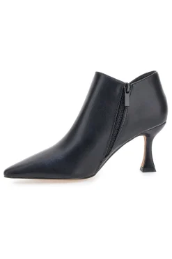 Stivaletto nero a punta con tacco a rocchetto B8830Q8820Q11-MON DIEU Outlet